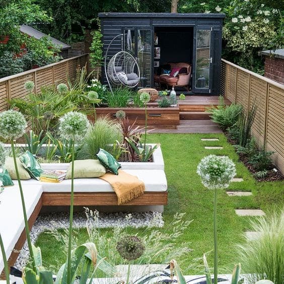 50 Awesome Long Garden Ideas & Pics From The Web | BillyOh | Blog