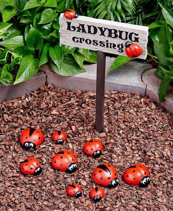 Ladybugs garden decors made from rocks
