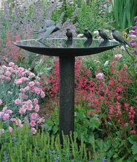 A simple bird bath for the birds