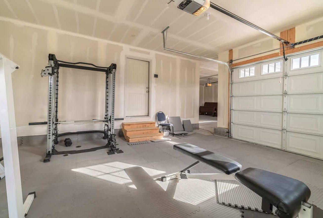 Garage gym room setup