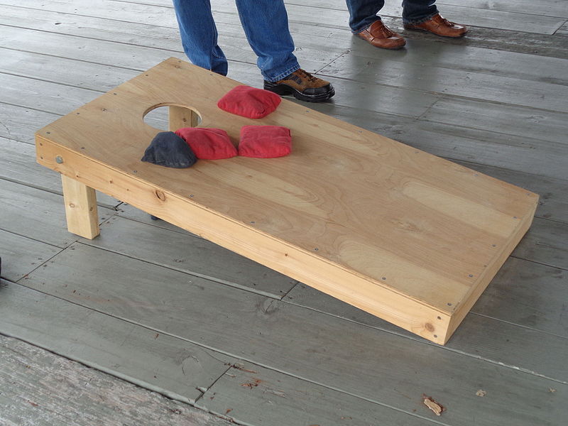 DIY cornhole game