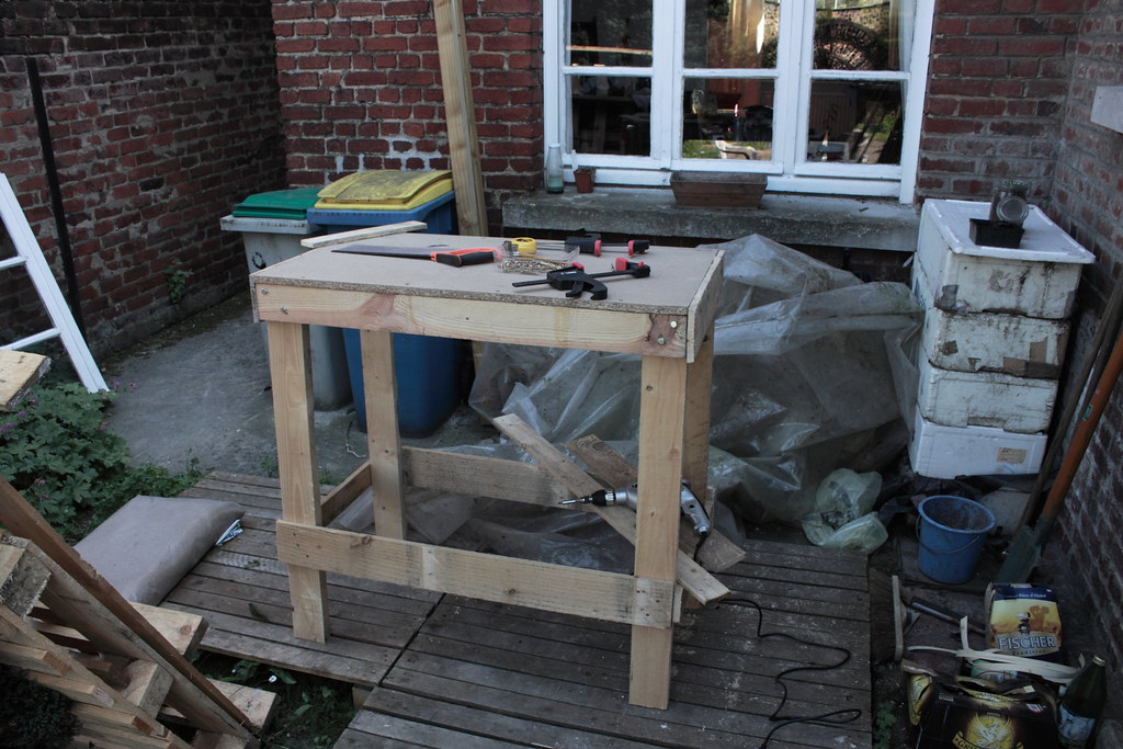 DIY wood table