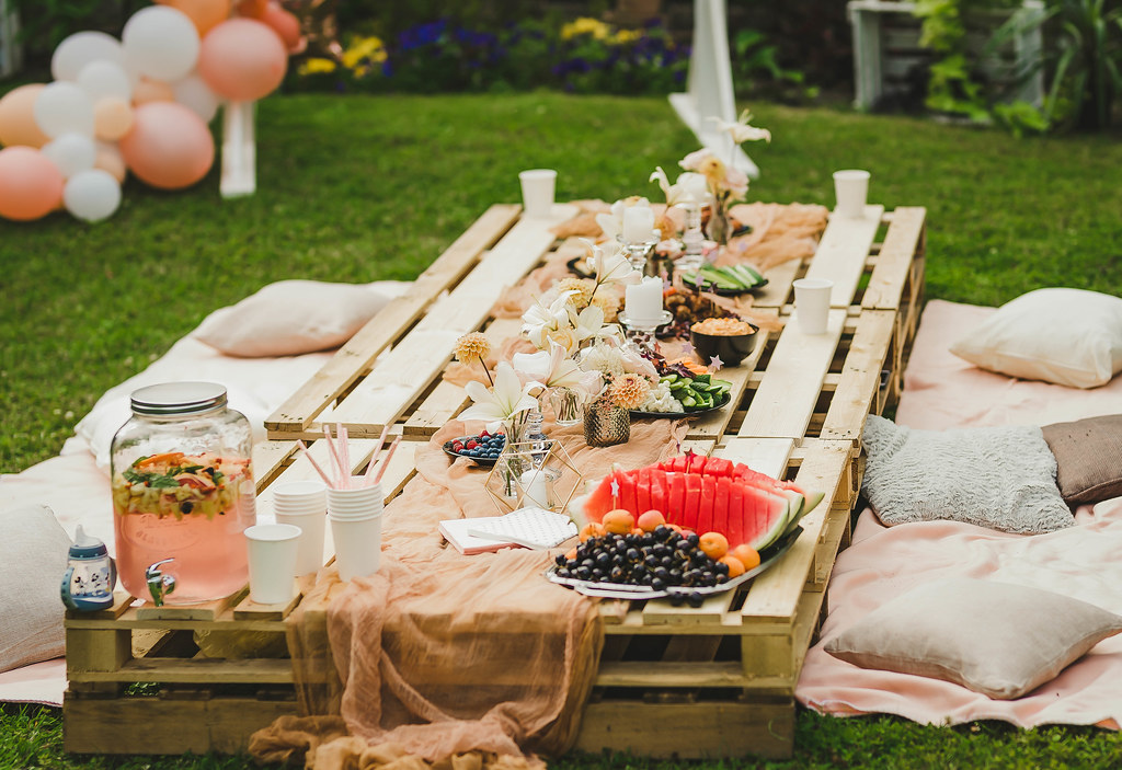 Boho low pallet table